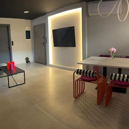 Pop Art Maisonette Ioannina Bagian luar foto