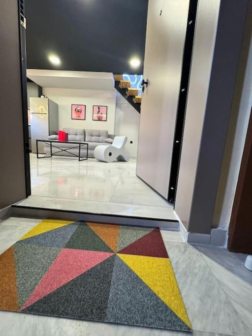 Pop Art Maisonette Ioannina Bagian luar foto