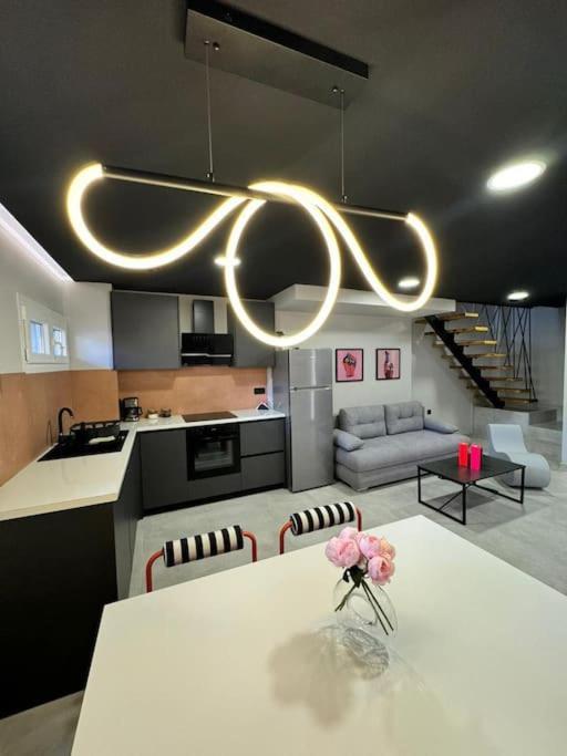 Pop Art Maisonette Ioannina Bagian luar foto
